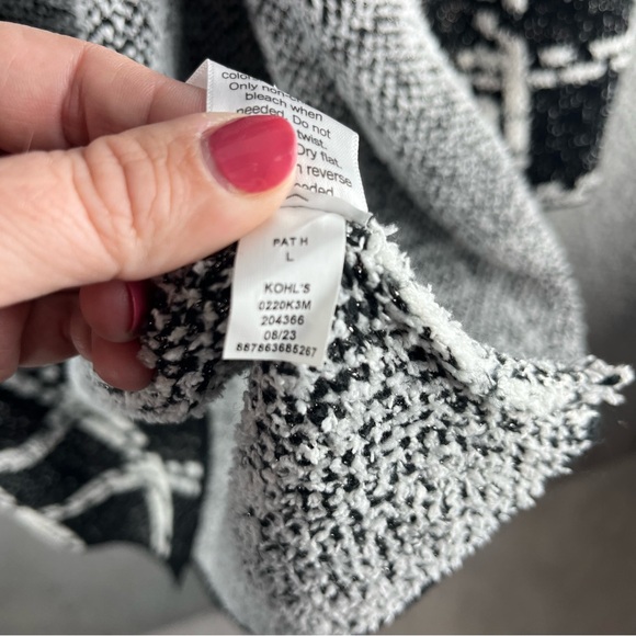 Nine West Women’s Large Clean Collar Coatigan Black White & Silver Sweater NWT - Picture 14 of 16